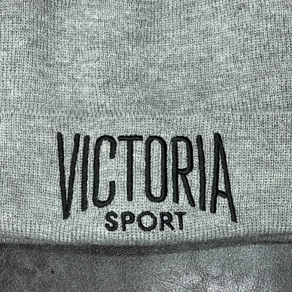 New Victoria's Secret Victoria Sport Knit Beanie Hat Gray NWT